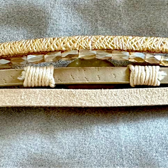 Rose Gold Colored Bracelet - Picture 2 of 3